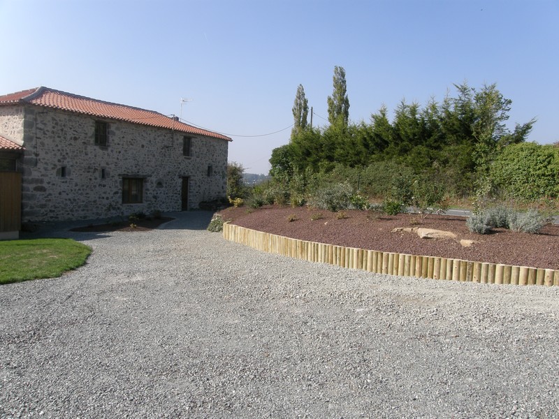 EXTERIEURS GITES HORIZONS VENDEENS GITE AVEC PISCINE INTERIEURE POUZAUGES PUY DU FOU VENDEE